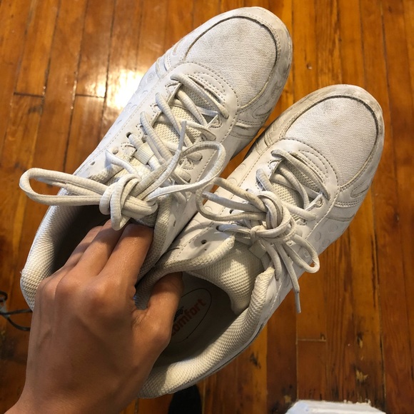 non slip work shoes payless